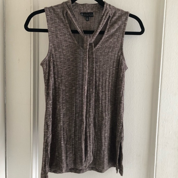 B collection by Bobeau knit top - Picture 2 of 5